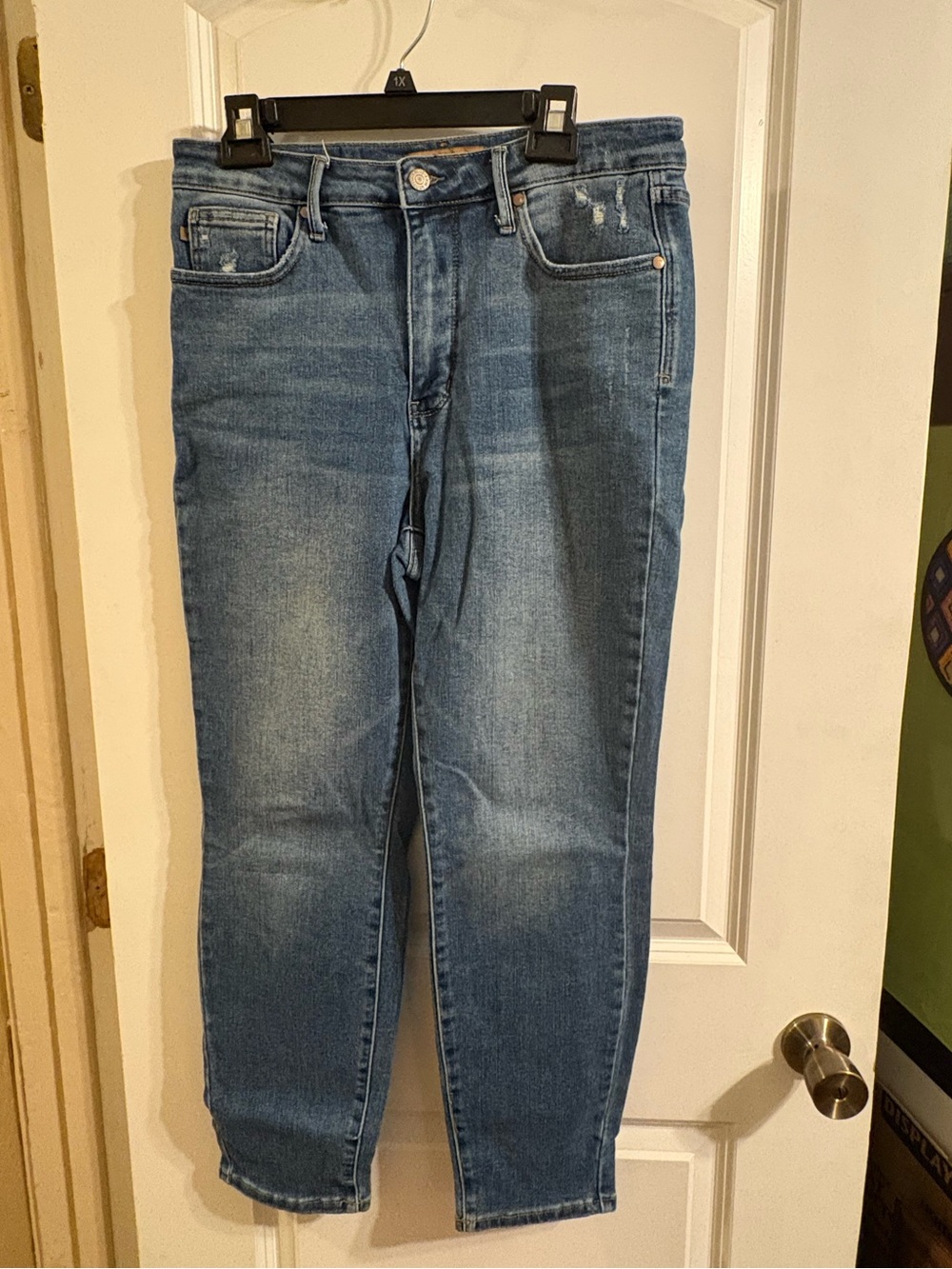 Judy Blue Medium Blue Slim Jeans 88776
